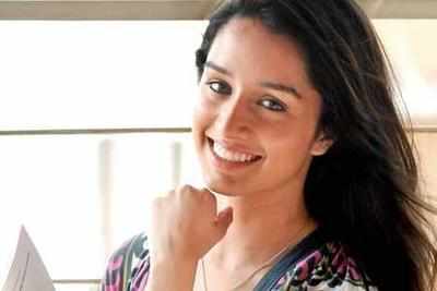 Shraddha Kapoor feels lucky to have the 'best team'