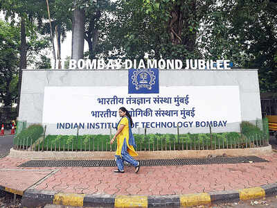 IIT-B, Delhi among top 50 engg schools across globe