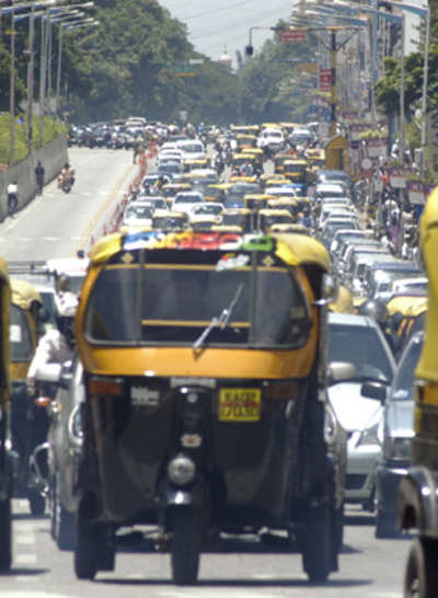 Auto drivers are law unto themselves