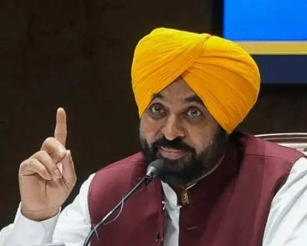 Defamation case: Mansa court orders CM Mann to appear on assembly special session day
