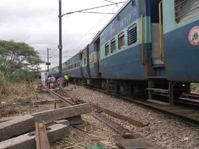 At least seven dead after 11 coaches of Seemanchal Express derails