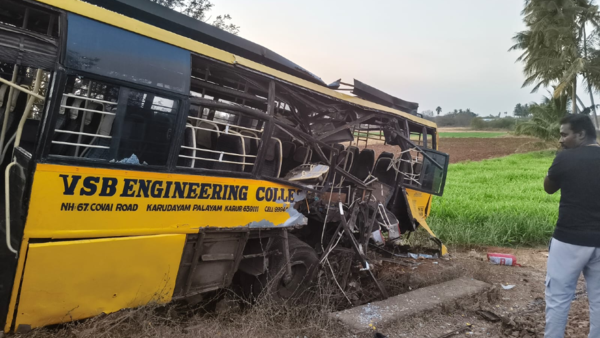 24 students injured as goods train rams college bus near Karur in Tamil Nadu