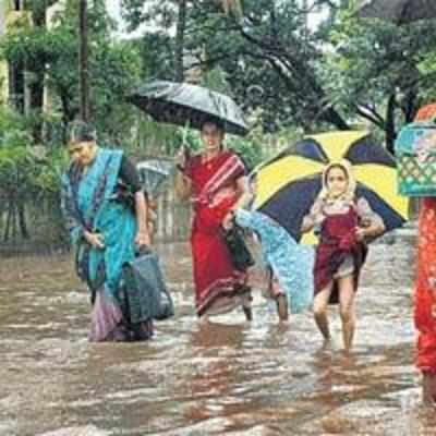 Rains hit Maharashtra