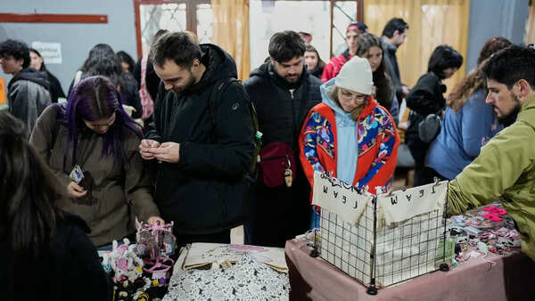 Unwanted lab rats find new homes and are adopted thanks to an Argentine organization