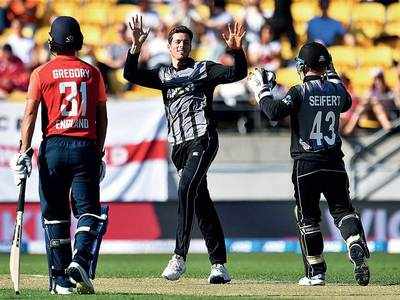 New Zealand beat England by 21 runs to level 5-match series