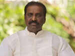 Woman alleges Vairamuthu read out obscene poem to her friend
