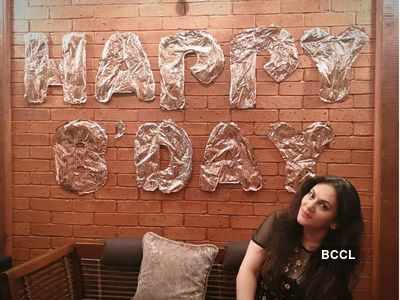 When Dipika Chikhlia's aka Sita's house was flooded with flowers on her birthday