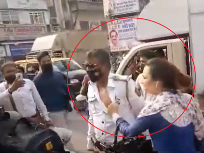Video: Woman slaps, beat traffic police constable at Kalbadevi in Mumbai