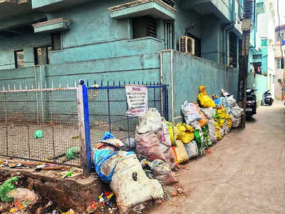 Neighbourhood in Focus: Fraser Town chokes on waste, cleanup delayed