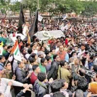 TMC, CPI-M play politics over the dead, take out processions