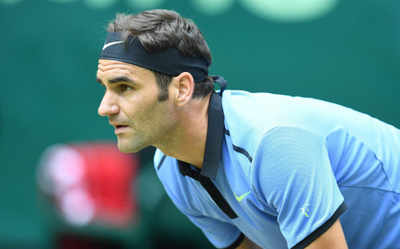 Roger Federer beats Alexander Zverev to win ninth Halle title