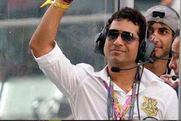 Sachin Tendulkar showstopper at the F1 event
