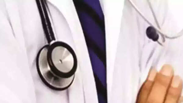 Patients suffer as Darbhanga Medical College and Hospital digital x-ray lies defunct