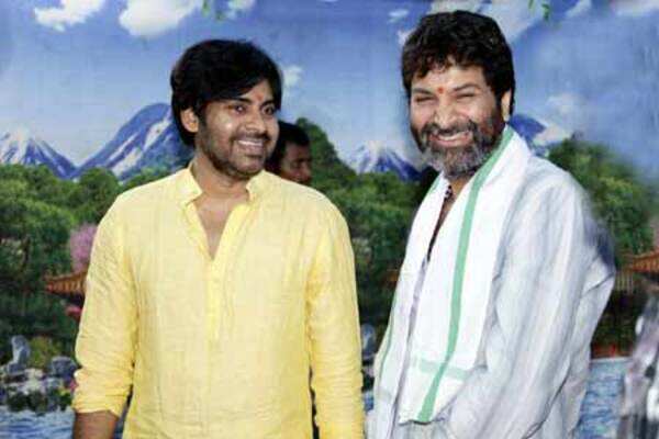 Telugu directors bond with Tollywood families