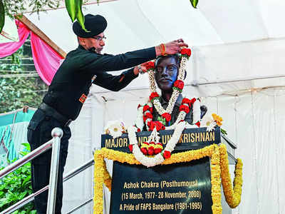 Martyr Unnikrishnan’s bust unveiled