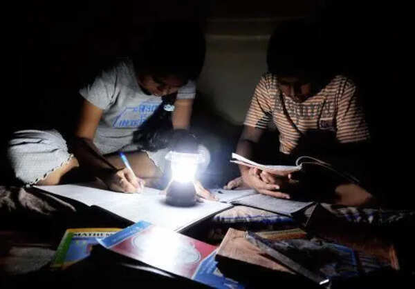 Prolonged power cuts amid rising heat make nights miserable in Chennai