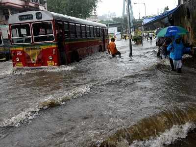 Mumbai sinking under water, Delhi being buried under garbage, but government does nothing: Supreme Court
