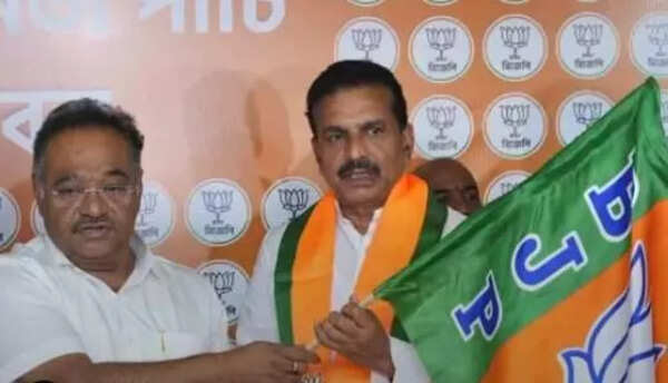 West Bengal polls: In SIR-hit seat, old Congress hand another TMC hurdle