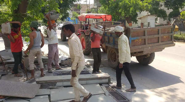 ULB pushes civic bodies for action on stilt misuse, ROW violations