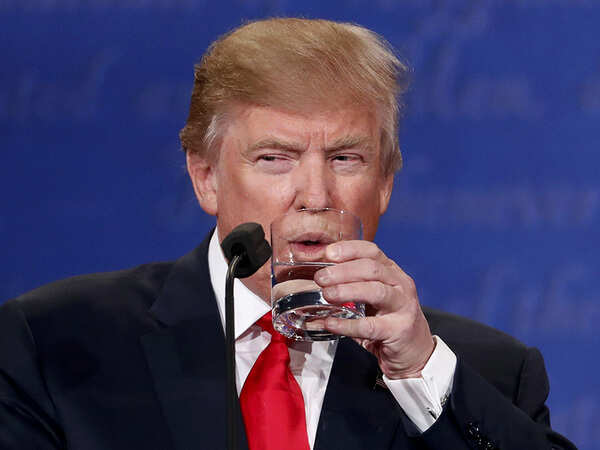 Donald Trump refuses to assure he will accept election result at final debate against Hillary Clinton