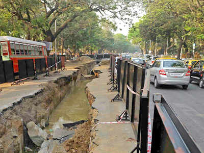 BMC acts against 85 more engineers in road works scam