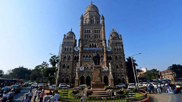 Mumbai’s mayor is just a figurehead. Should it copy the NYC model?