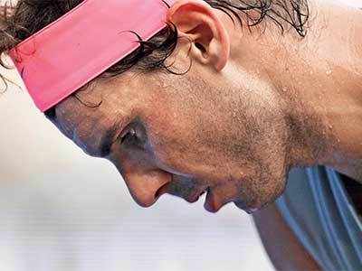 Australian Open: Rafael Nadal aims dig at Roger Federer over scheduling of play