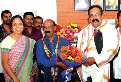 University of Mysuru Registrar Prof C Basavaraju appointed as in-charge Vice-chancellor of UOM