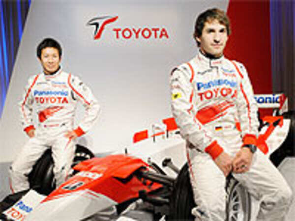Toyota: Deep pockets, poor results