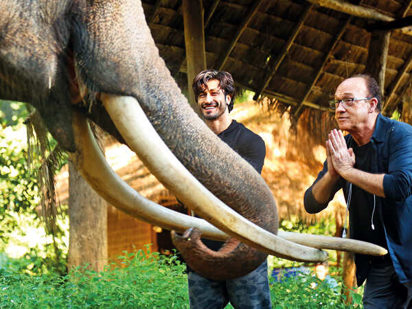 Chuck Russell: I couldn’t do the movie unless the elephants were safe and happy