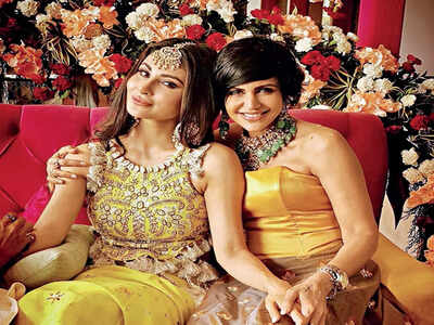 Mandira at her best friend’s wedding