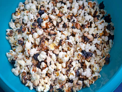 Common mistakes to avoid while making popcorn