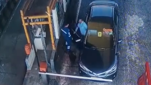 Told to pay, BJP MLA Chaudhary Babulal’s son slaps Agra toll plaza employee