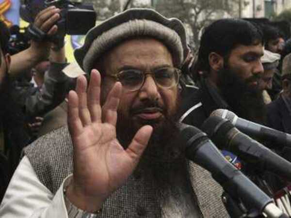 Humour: After banning Pari for "going against their culture", Pakistan asks Bollywood to make film on terrorism