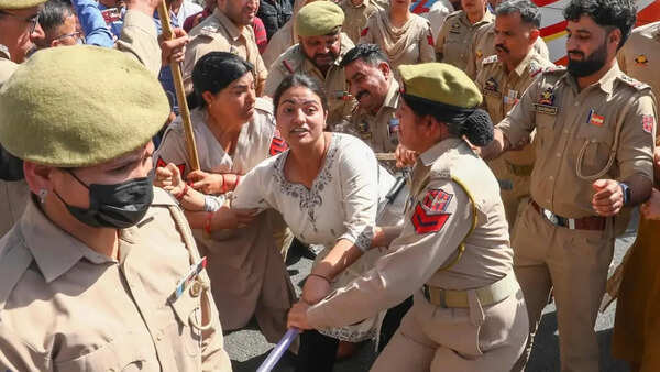 Six detained under PSA in Kashmir for ‘inciting’ students protest