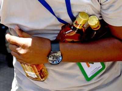 Liquor smuggling: Maharashtra seals borders with other states, deploys manpower at check-posts