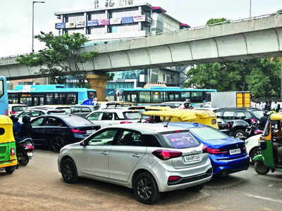 Firms urged to share data to ease ORR traffic woes