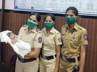 Panvel: Railway staff help deliver baby girl on Independence Day