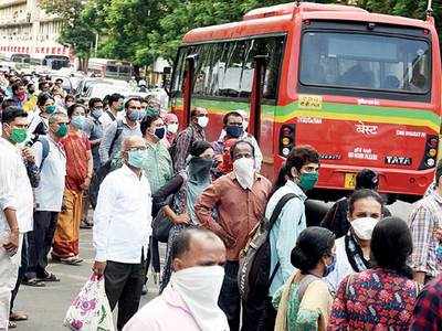 Maharashtra government considers using private buses to share BEST load amid surge of passengers