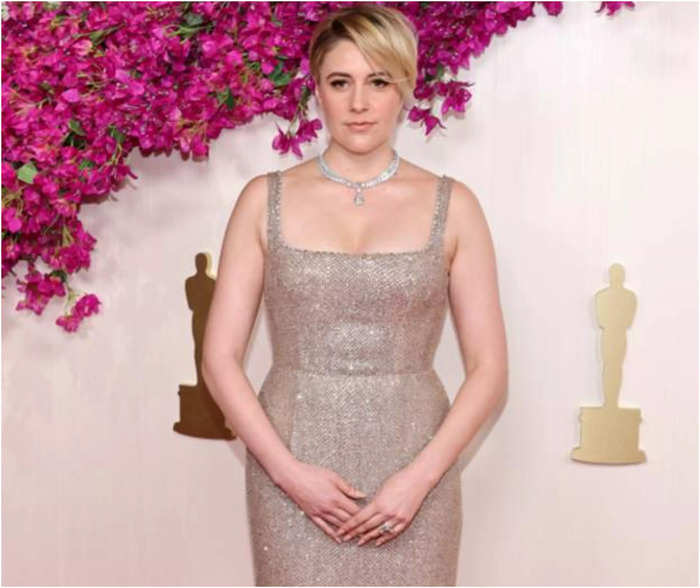 Greta Gerwig adds glamour to the Oscar red carpet