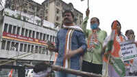 Fuel price hike: Patna Congress workers ride bicycles, bullock carts to protest 
