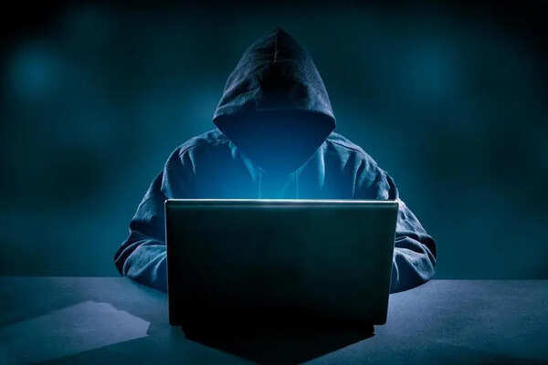 Quick-profit lure of online share-trading frauds drains 452 crore from Pune investors since 2024