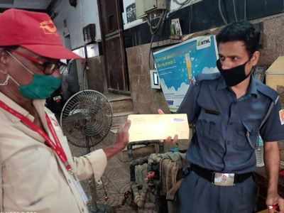 Postmen deliver rakhi in the city
