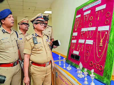 Round-up of cases cracked, loot seized
