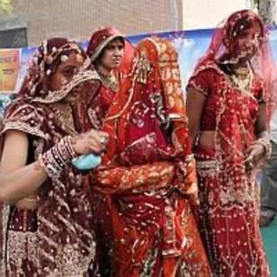 First mass marriage in village of prostitutes in Gujarat