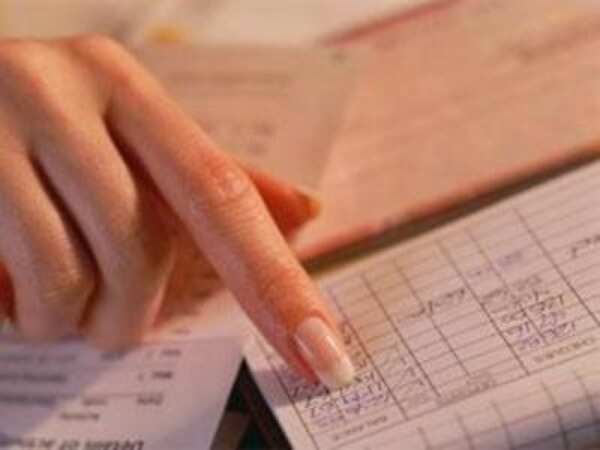 Bank accounts of two terror suspects frozen