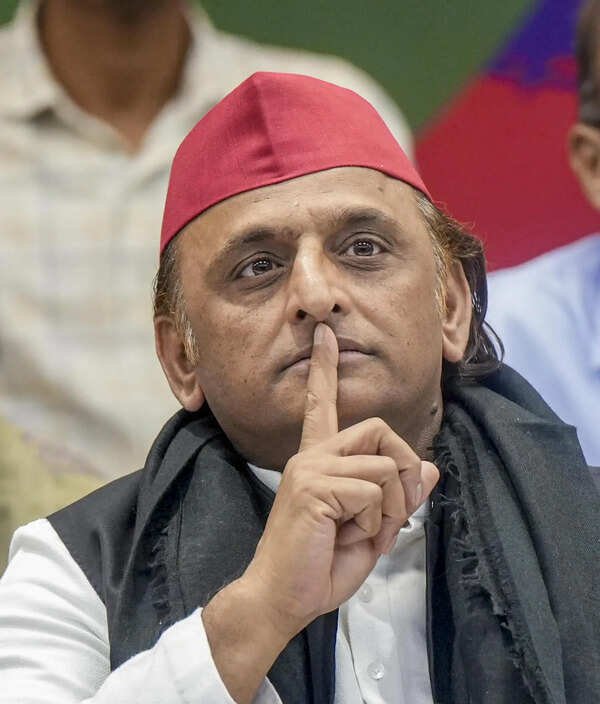 Fraudulent triumphs have limited life span: Akhilesh