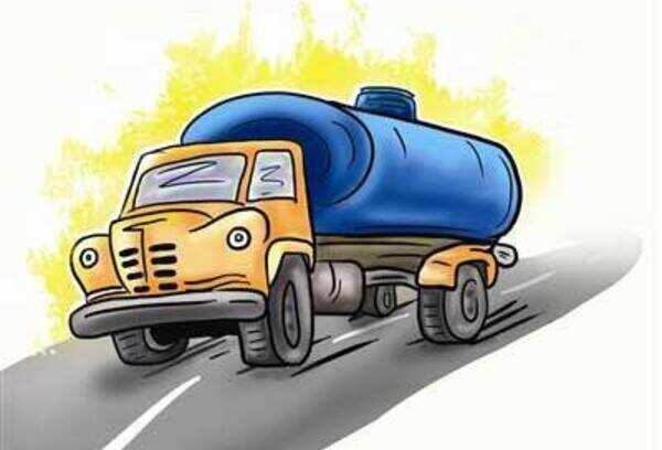 Water tankers make hay while the sun sizzles