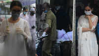 Sushant's funeral: Celebs attend actor's last rites 