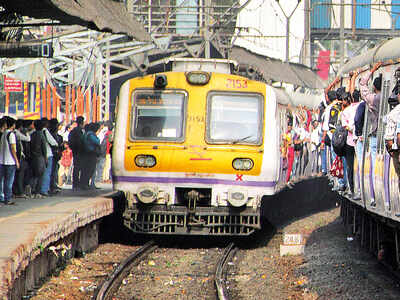 Central Railway to lift speed limits at 3 places, trains expected to be more punctual